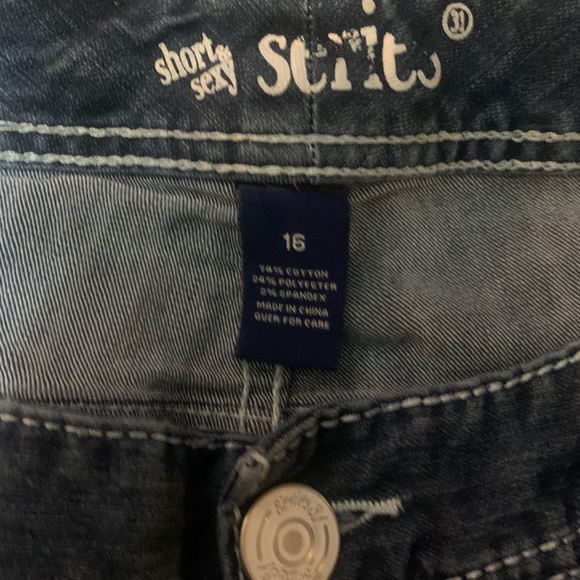 Jeans - Picture 3 of 3